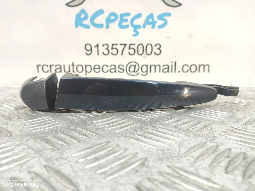 PUXADOR PORTA FRENTE ESQUERDA BMW SERIE 1 E81 E82 E87 E88 - 9