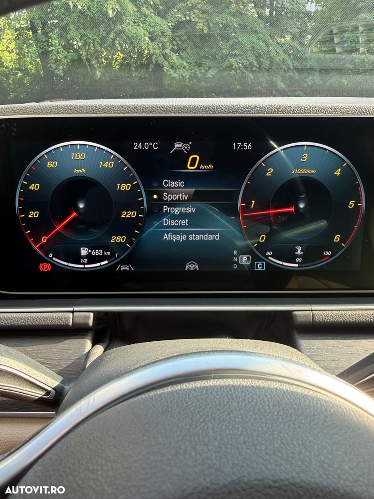 Mercedes-Benz GLE 300 d 4MATIC - 13