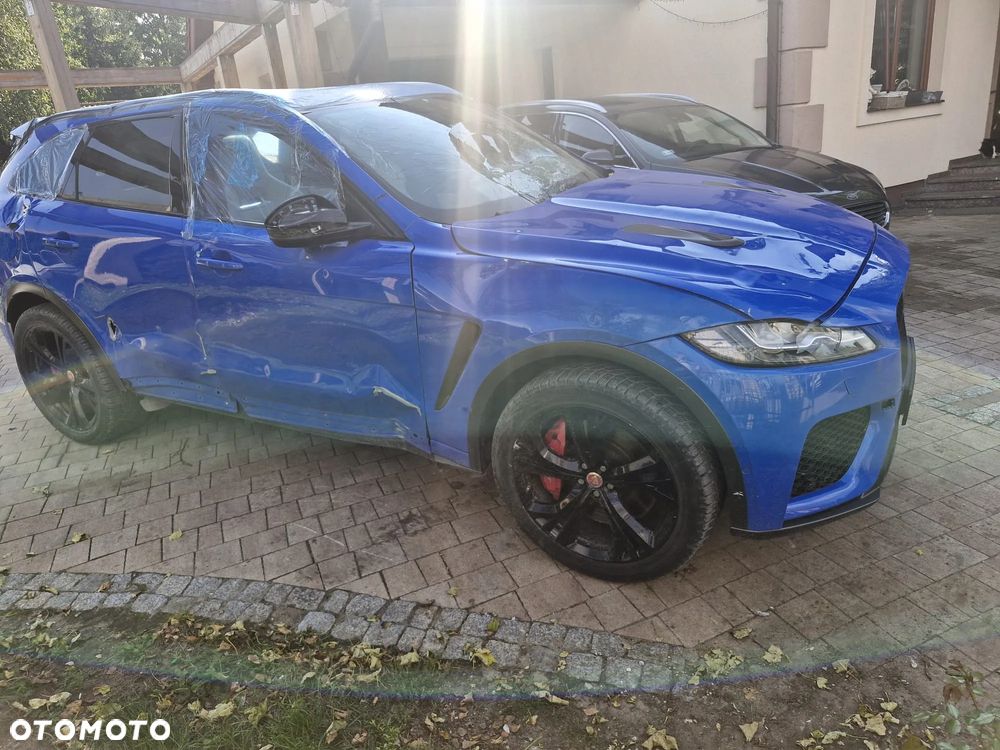 Jaguar F-Pace 5.0 V8 S/C AWD SVR - 12