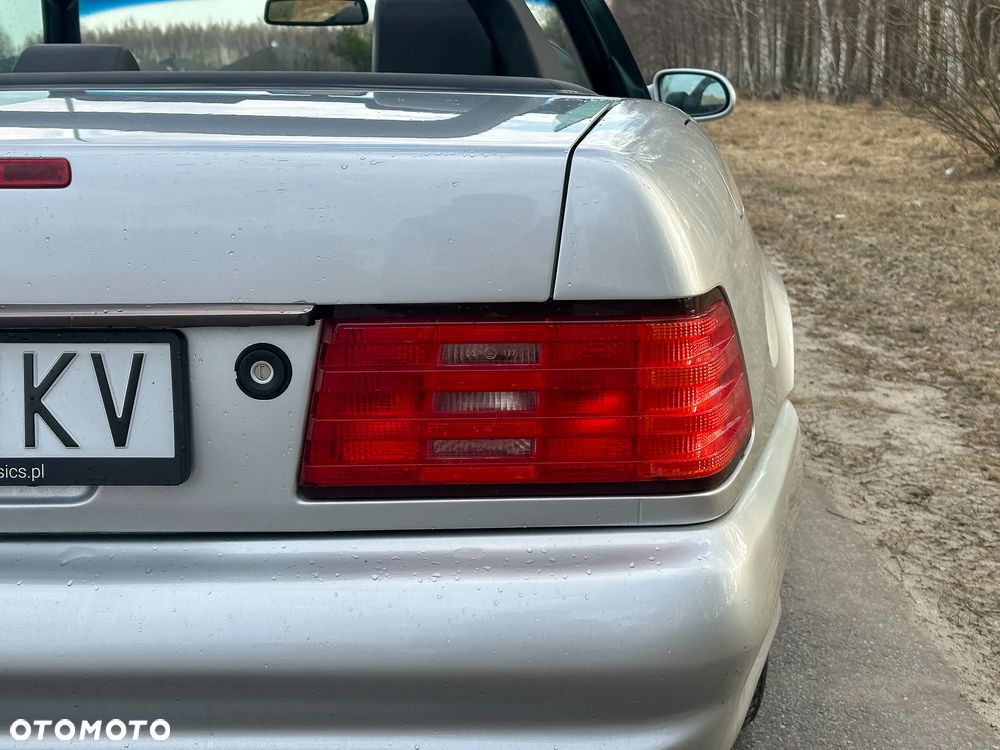 Mercedes-Benz SL - 25