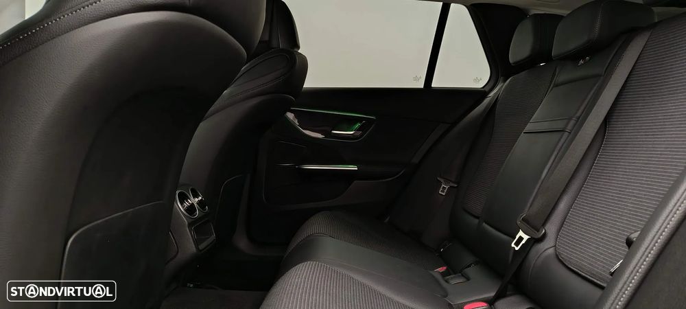 Mercedes-Benz C 300 de - 30