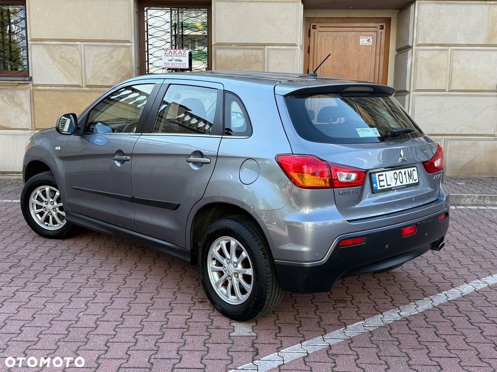 Mitsubishi ASX - 3