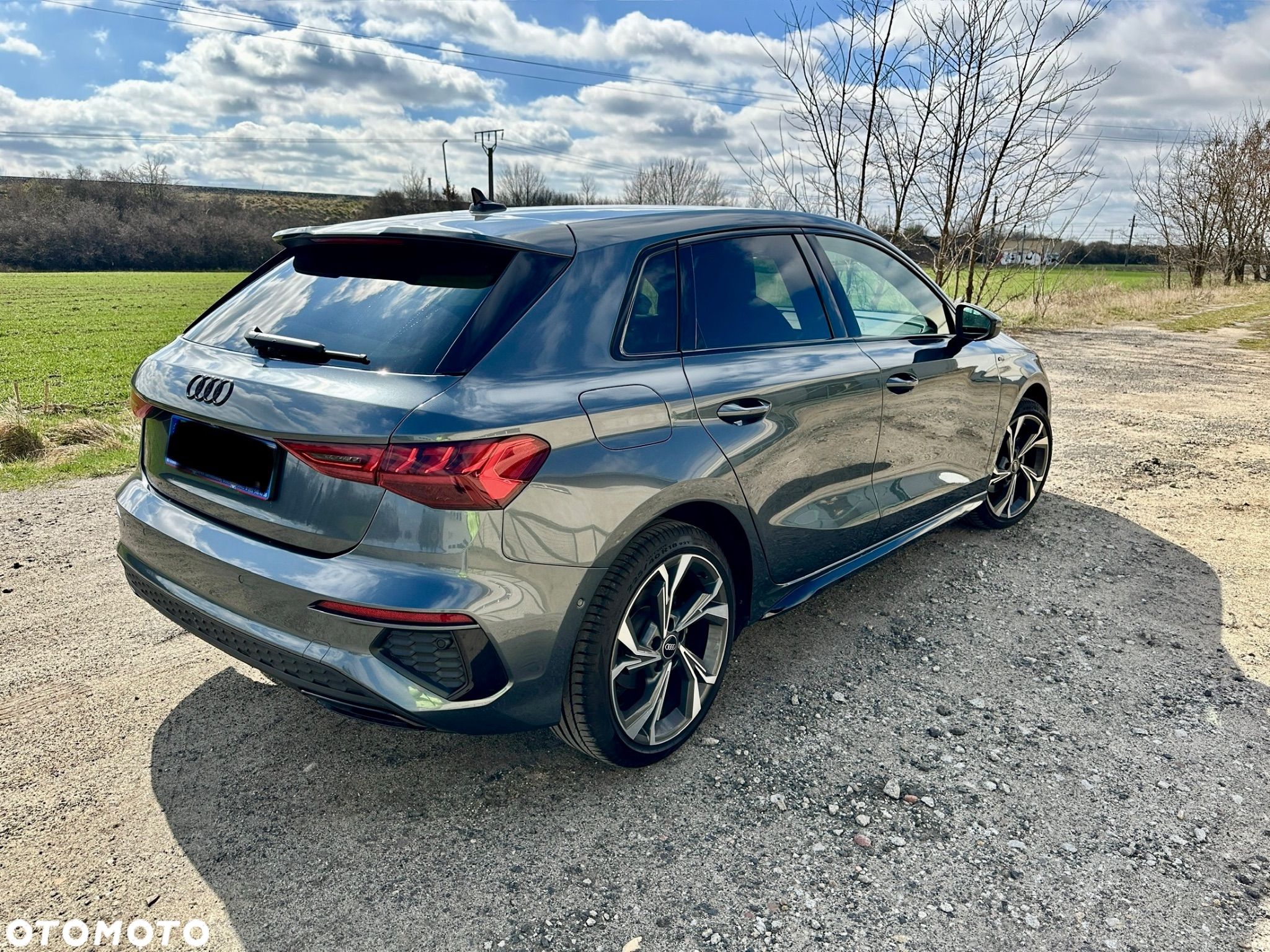 Audi A3 35 TFSI Sportback S line - 1