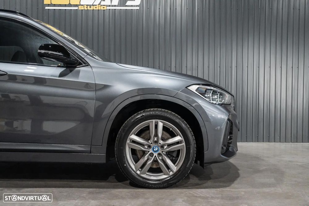 BMW X1 xDrive25e Pack Desportivo M - 37