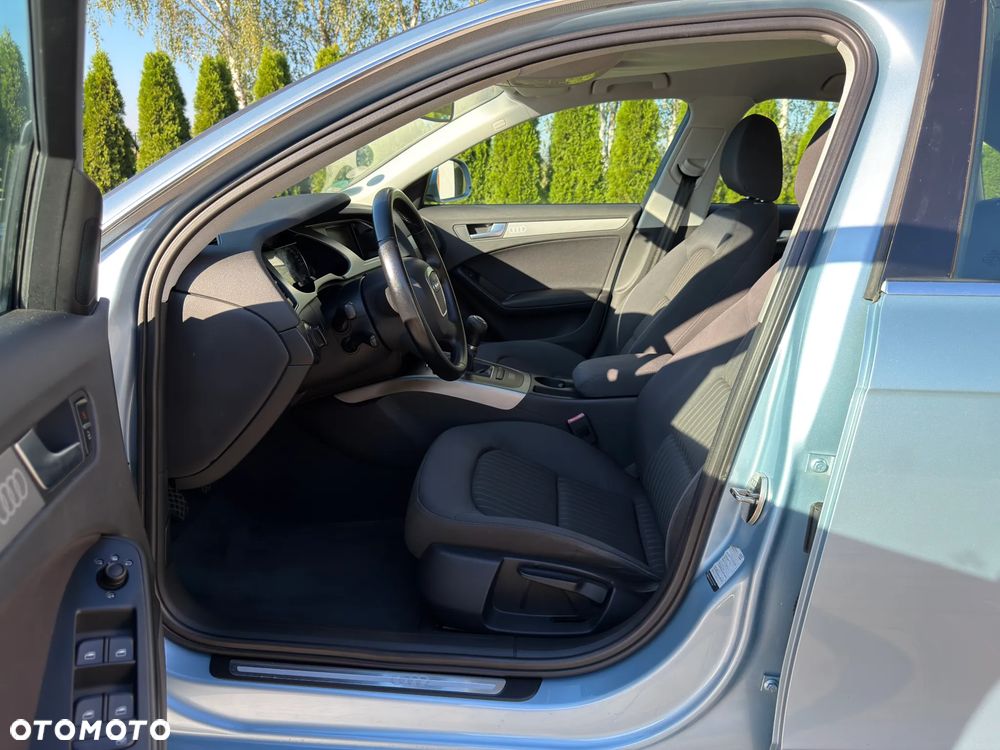Audi A4 Limousine 1.8 TFSI Ambiente - 30