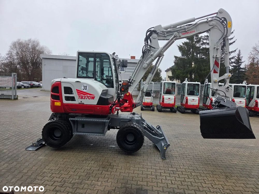 Takeuchi Koparka Kołowa TAKEUCHI TB370W Powertilt - 5