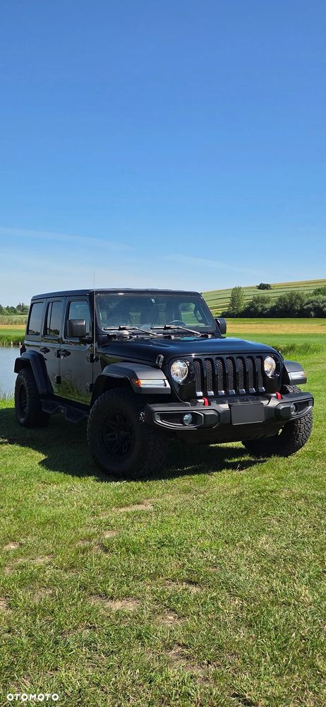 Jeep Wrangler - 1