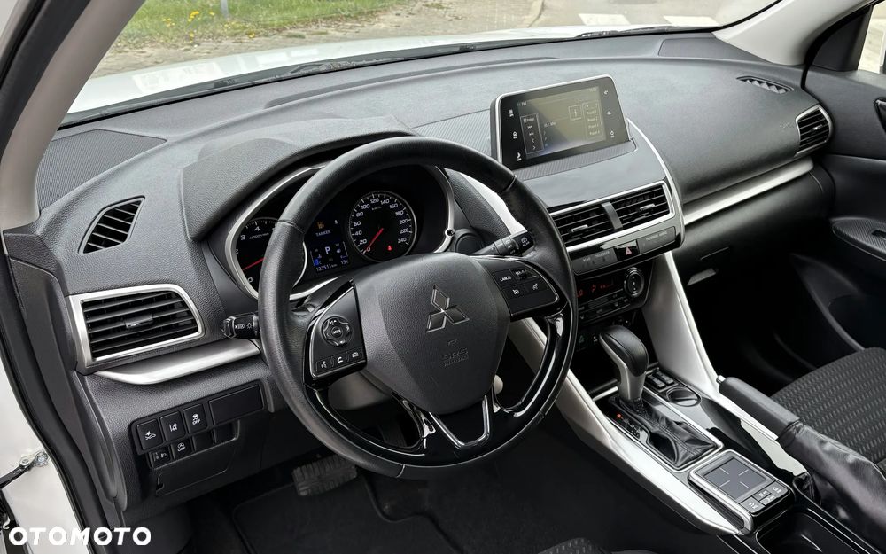 Mitsubishi Eclipse Cross 1.5 T-MIVEC ClearTec CVT 2WD Diamant Edition Plus - 19