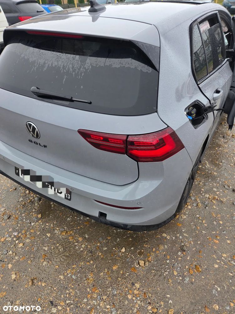 Volkswagen Golf 2.0 TDI SCR DSG R-Line - 18