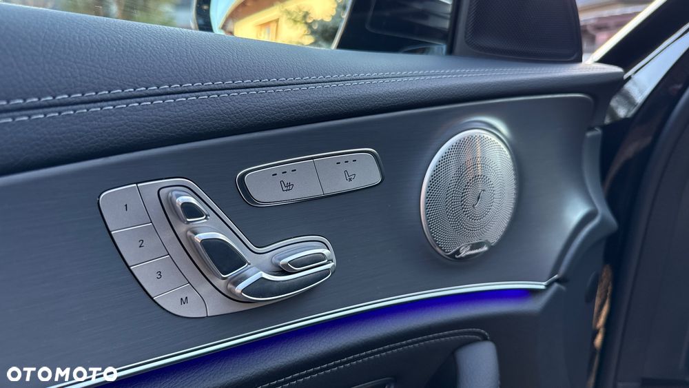 Mercedes-Benz Klasa E 200 AMG - 14