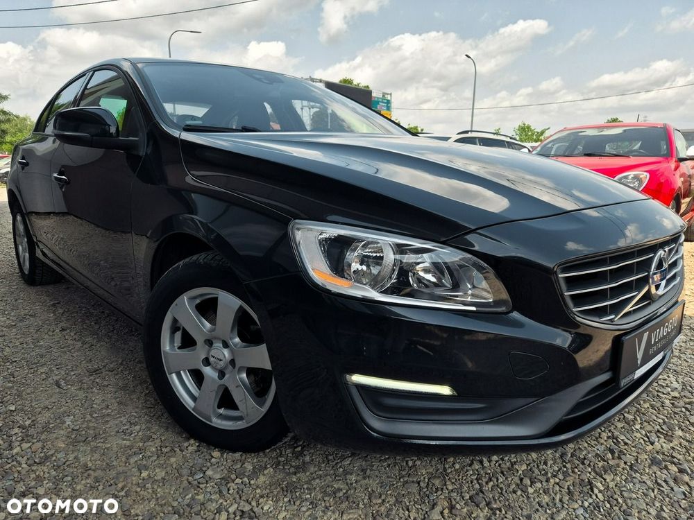 Volvo S60 D3 Momentum - 2