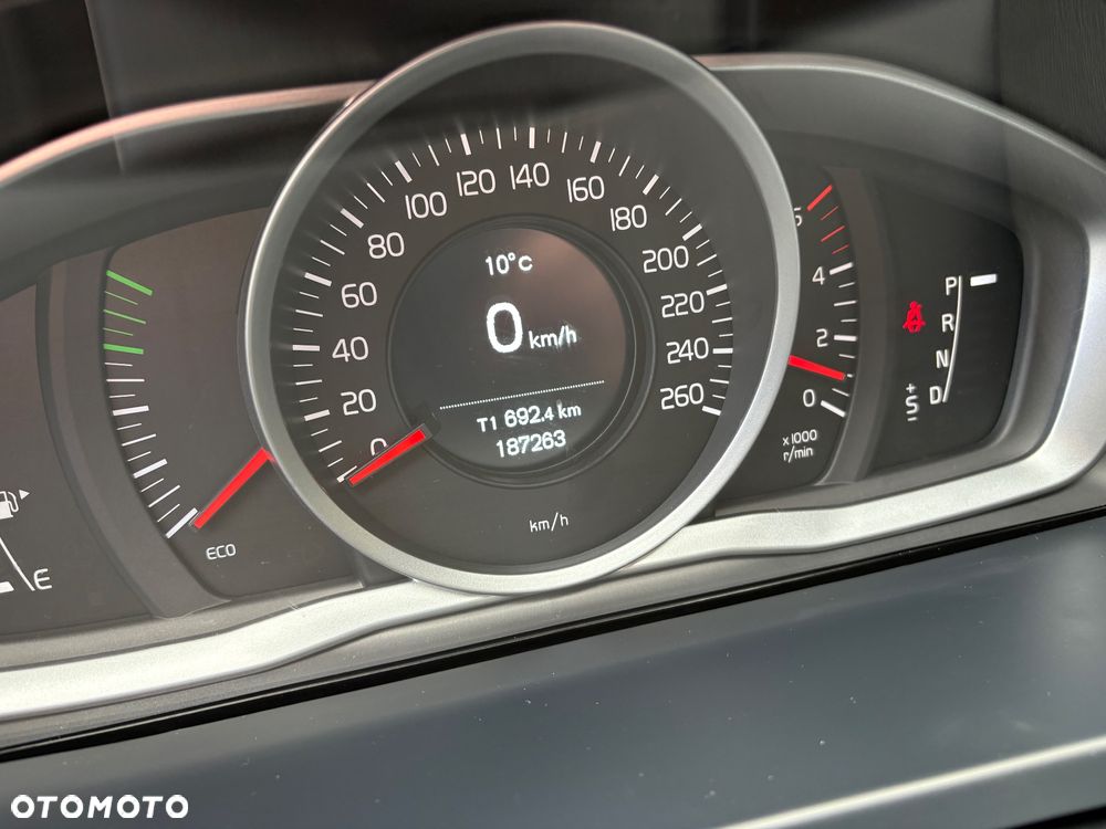 Volvo V60 D3 Geartronic Kinetic - 18