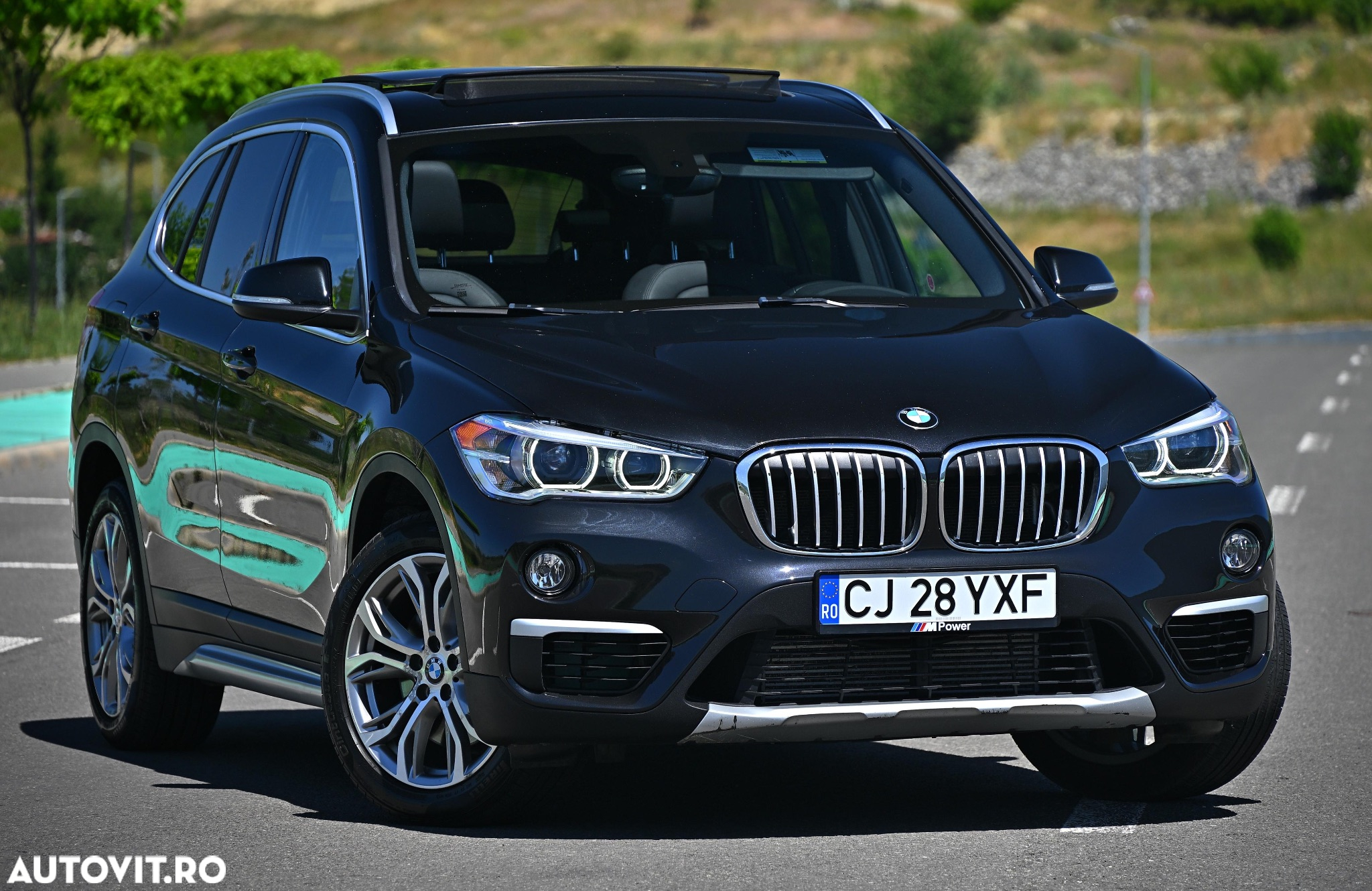 BMW X1 xDrive25i AT xLine - 12