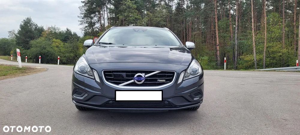 Volvo V60 D3 Geartronic R-Design - 31