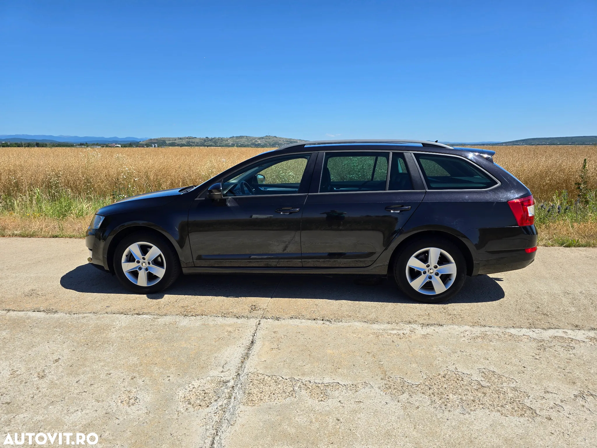 Skoda Octavia 1.6 TDI GREENLINE - 2