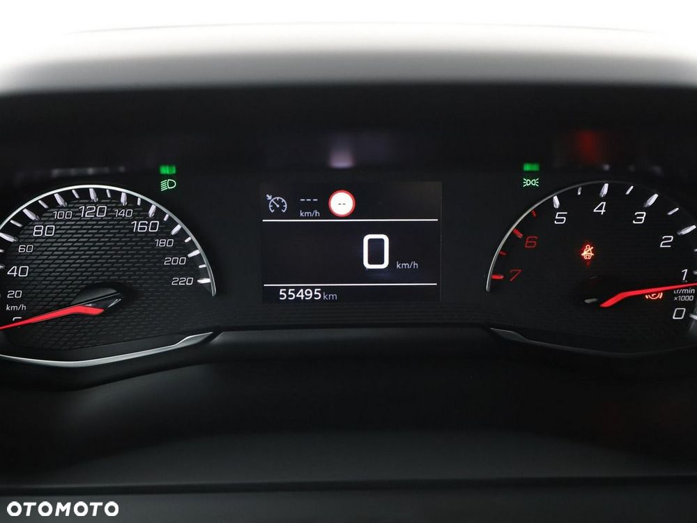 Peugeot 2008 PureTech 100 Style - 23