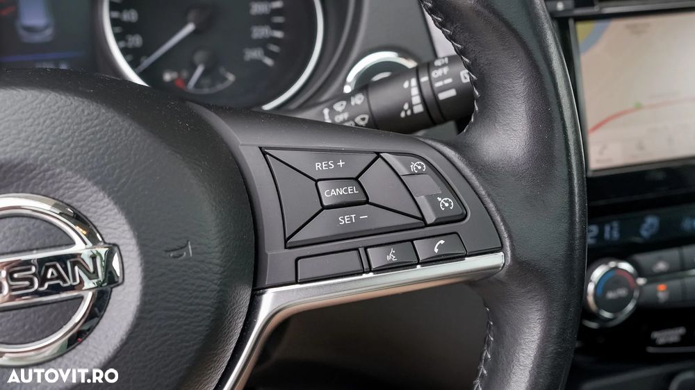 Nissan Qashqai 1.5 DCI N-CONNECTA - 21