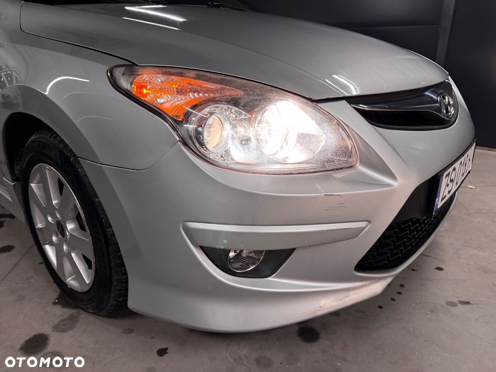 Hyundai i30 1.4 Comfort - 4