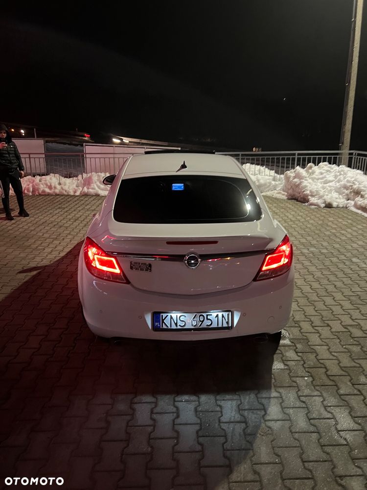 Opel Insignia 2.0 T Sport 4x4 - 11