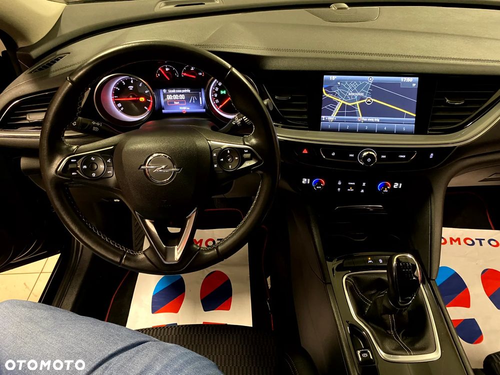 Opel Insignia 1.5 T Elite S&S - 18