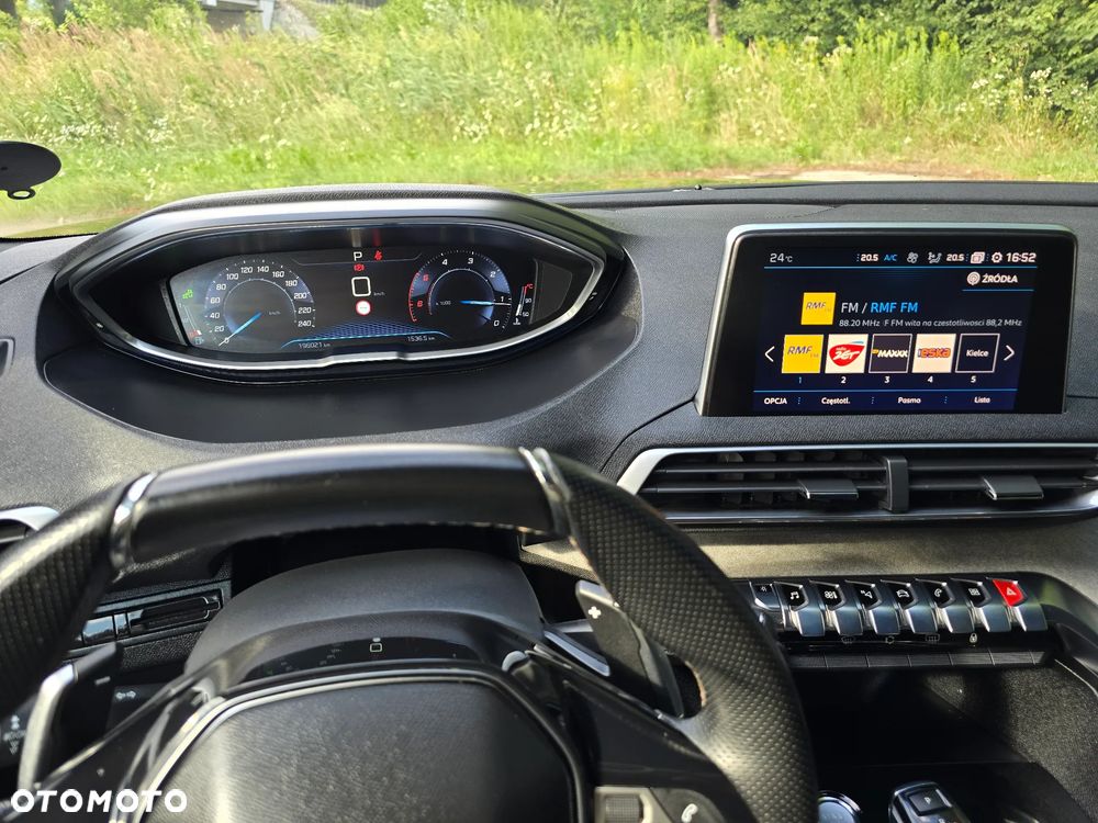 Peugeot 5008 2.0 BlueHDI GT S&S EAT6 - 17