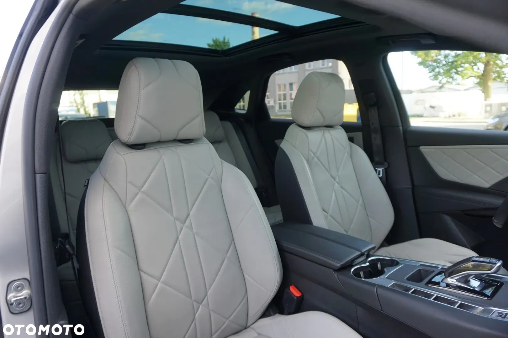 DS Automobiles DS 7 Crossback 1.6 E-Tense Rivoli - 35