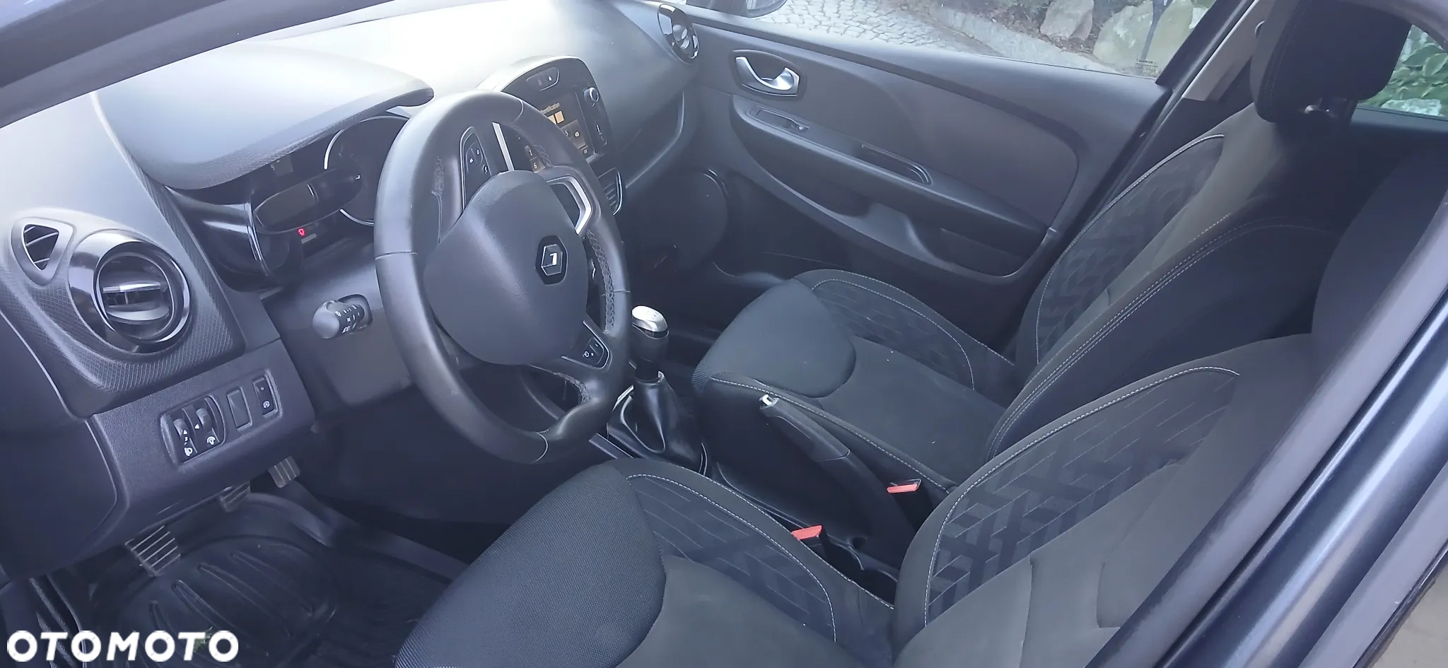 Renault Clio 0.9 Energy TCe Limited - 15