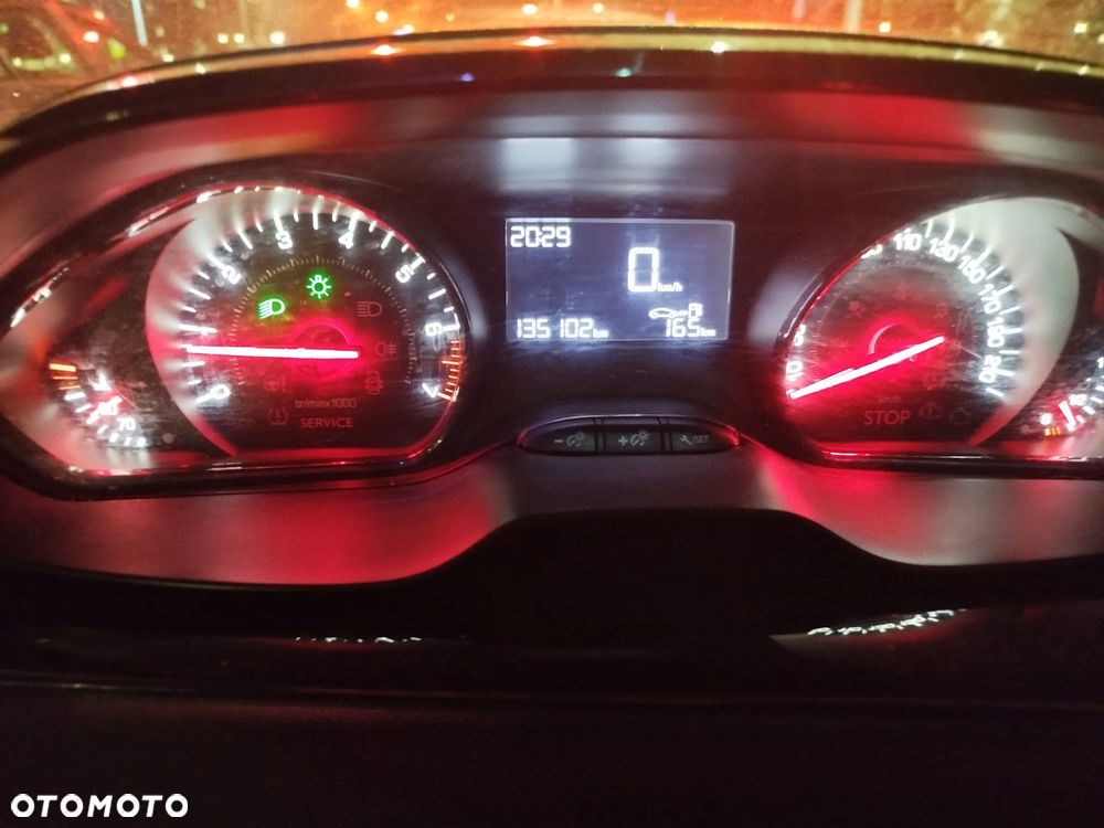 Peugeot 208 1.0 VTi Access - 10