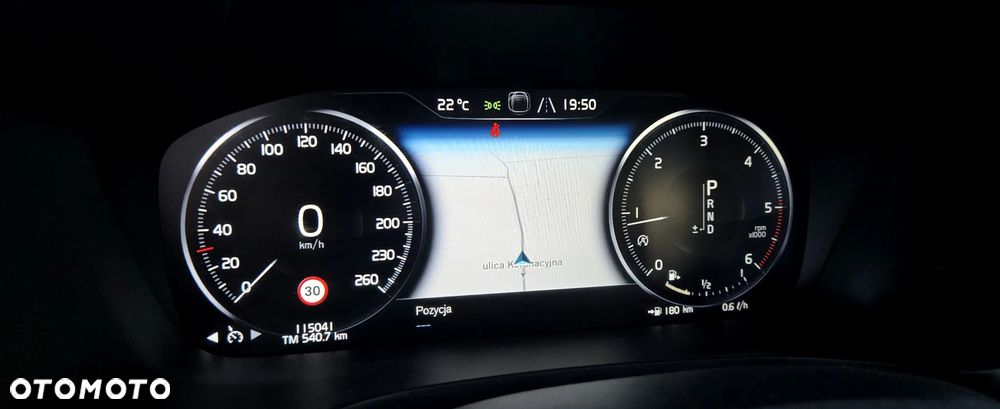 Volvo V60 Cross Country D4 AWD Geartronic Pro - 25