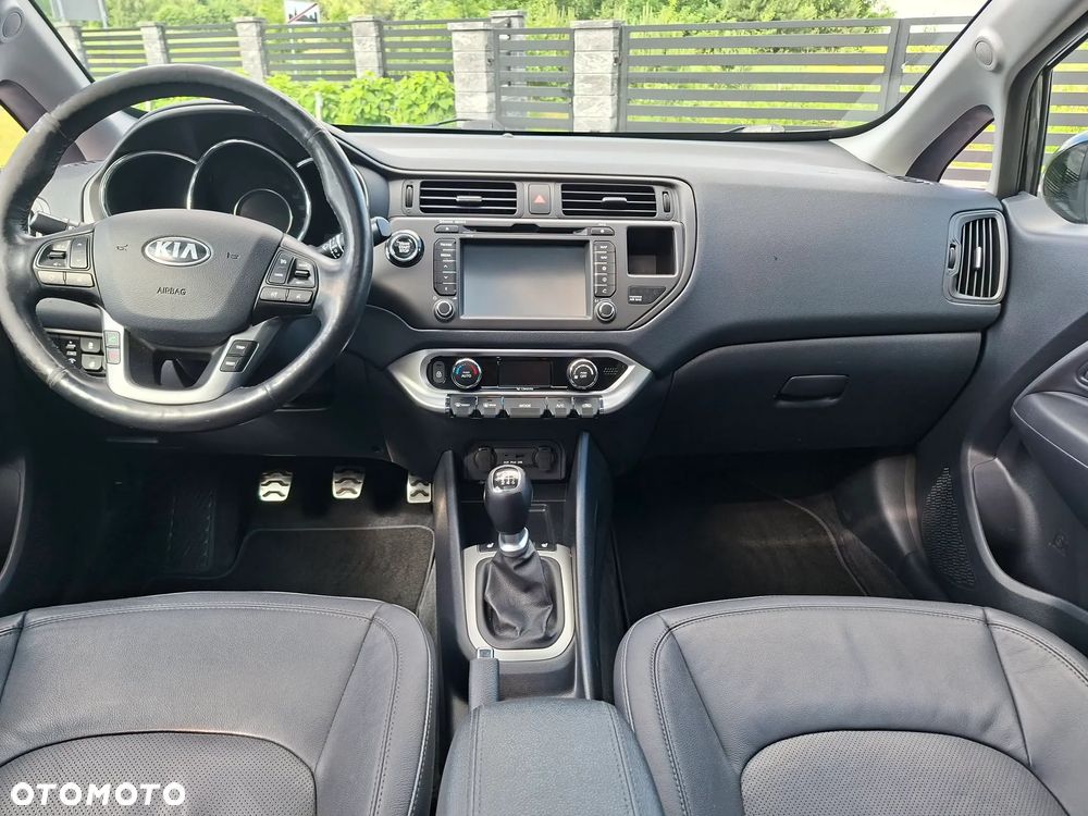 Kia Rio - 13