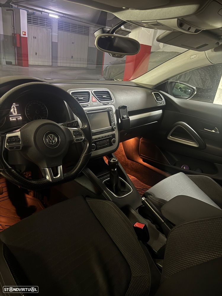 VW Scirocco 1.4 TSI Sport - 11