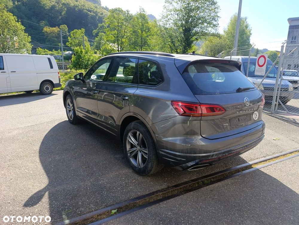 Volkswagen Touareg 3.0 V6 TSI OPF 4Motion R-Line - 3