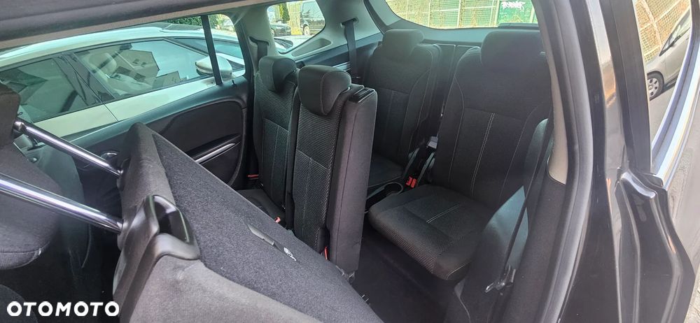 Opel Zafira Tourer 2.0 CDTI Sport - 18
