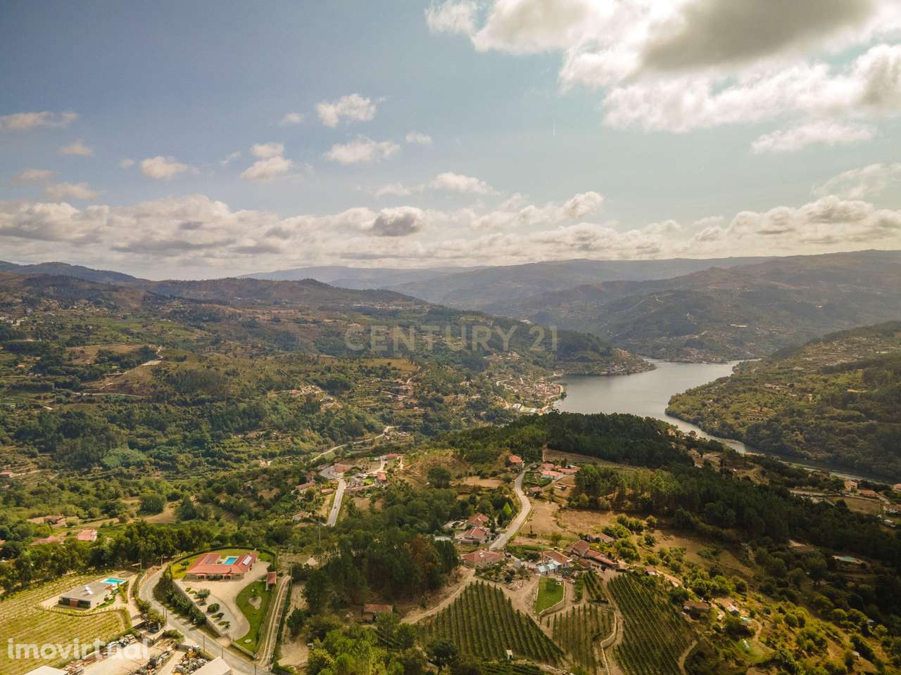 Terreno com vista Rio em Paços de Gaiolo, Marco de Canaveses - Grande imagem: 2/12