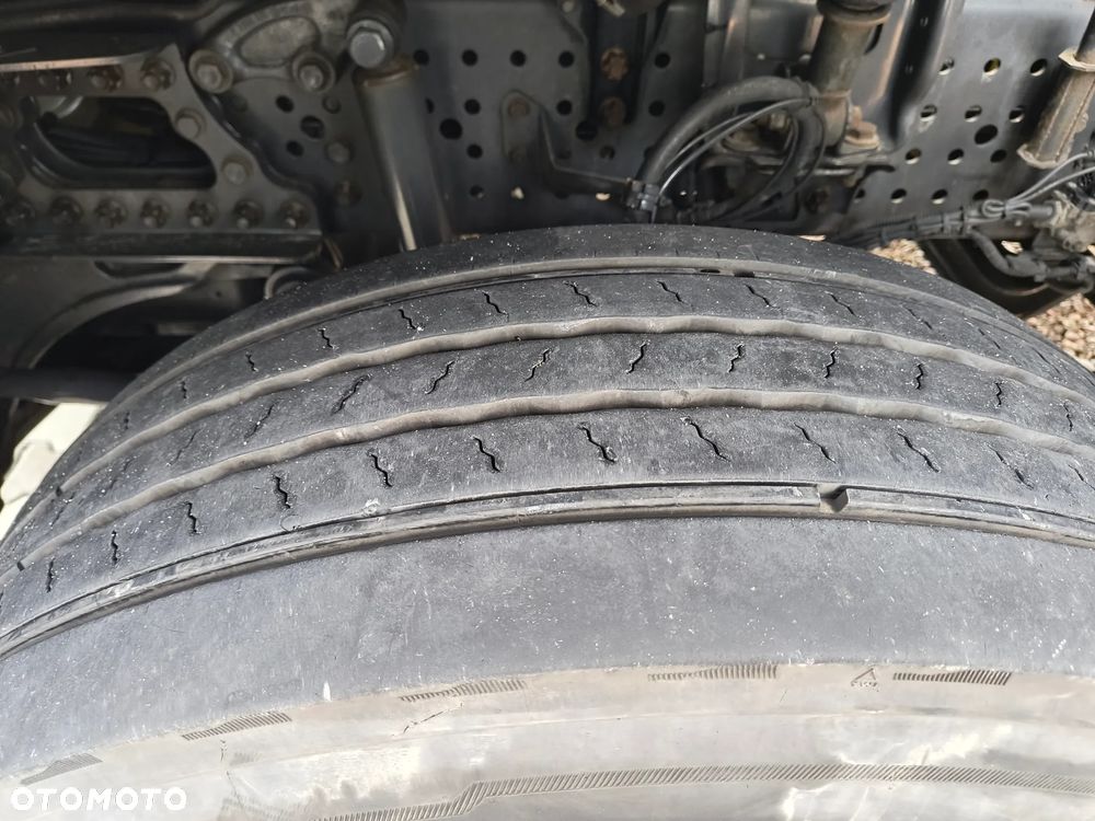 Mercedes-Benz Antos 1827 EURO6 - 13