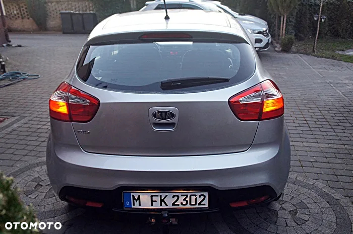 Kia Rio 1.2 Attract - 7