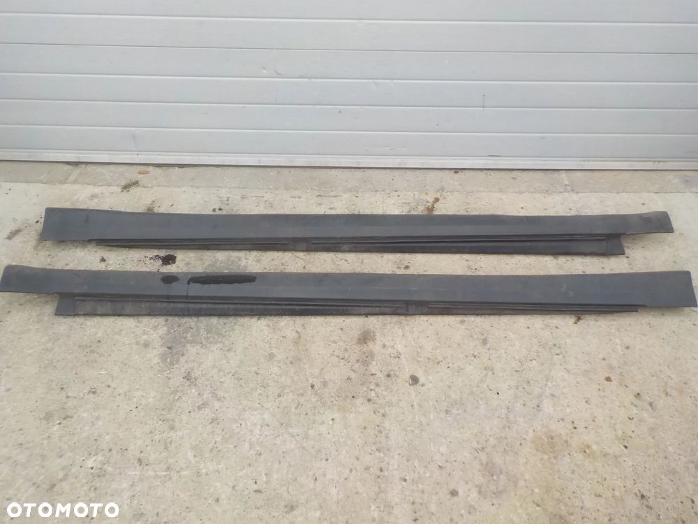 FORD MONDEO MK5 LISTWA PROGOWA PRAWA LUB LEWA HB - 1