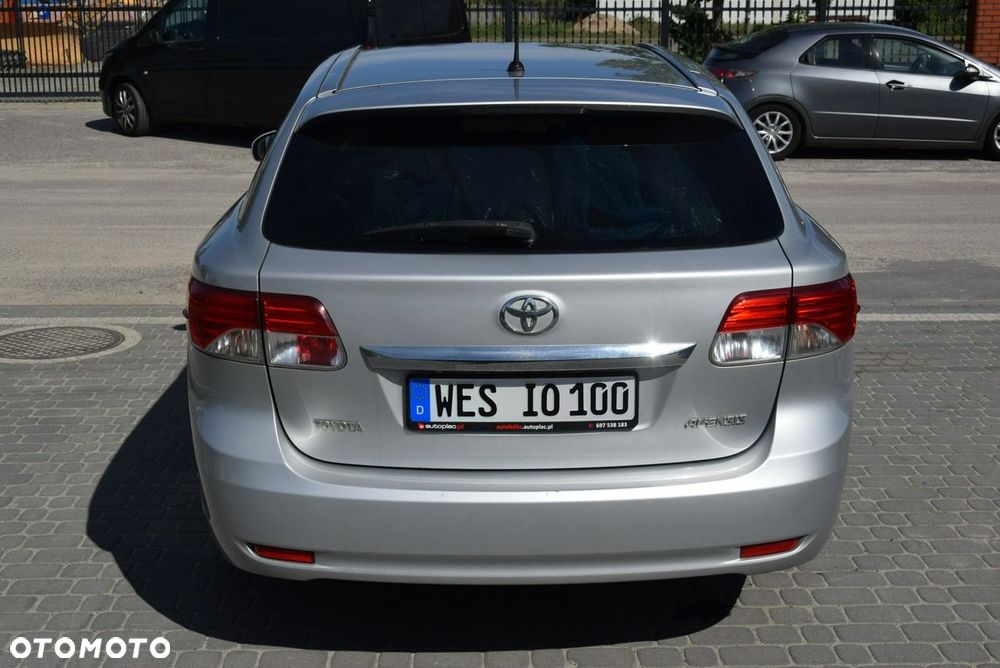 Toyota Avensis 1.8 Prestige - 12