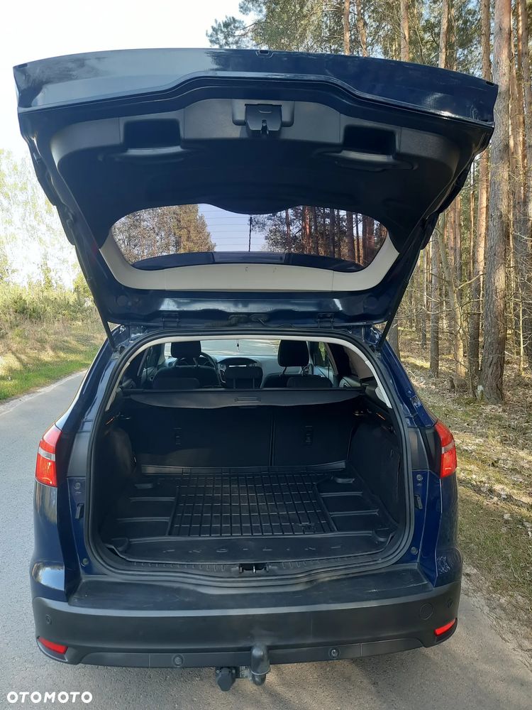 Ford Focus - 25