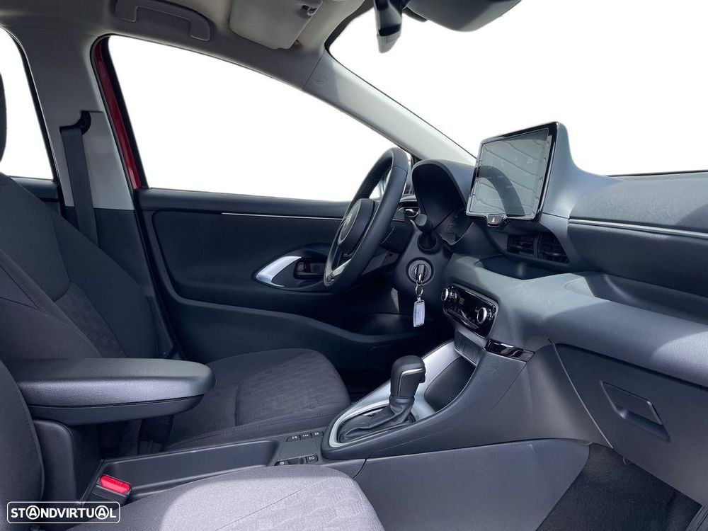 Toyota Yaris - 7