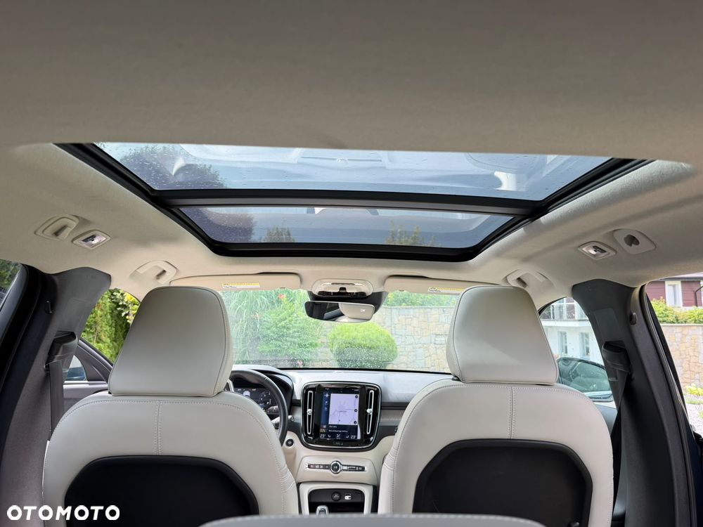 Volvo XC 40 T5 AWD Inscription - 34