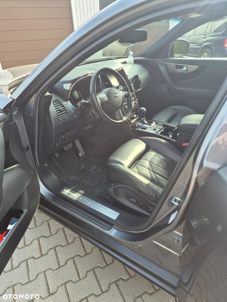 Infiniti Q70 3.7 S Premium - 10