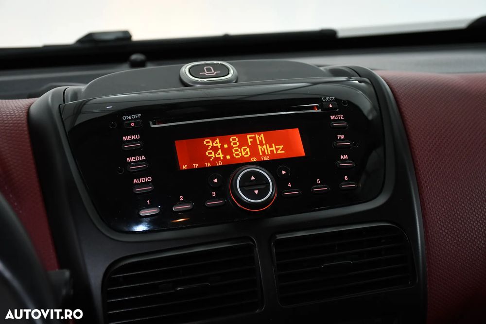 Fiat Doblo 1.3 16V Multijet Emotion Family - 17