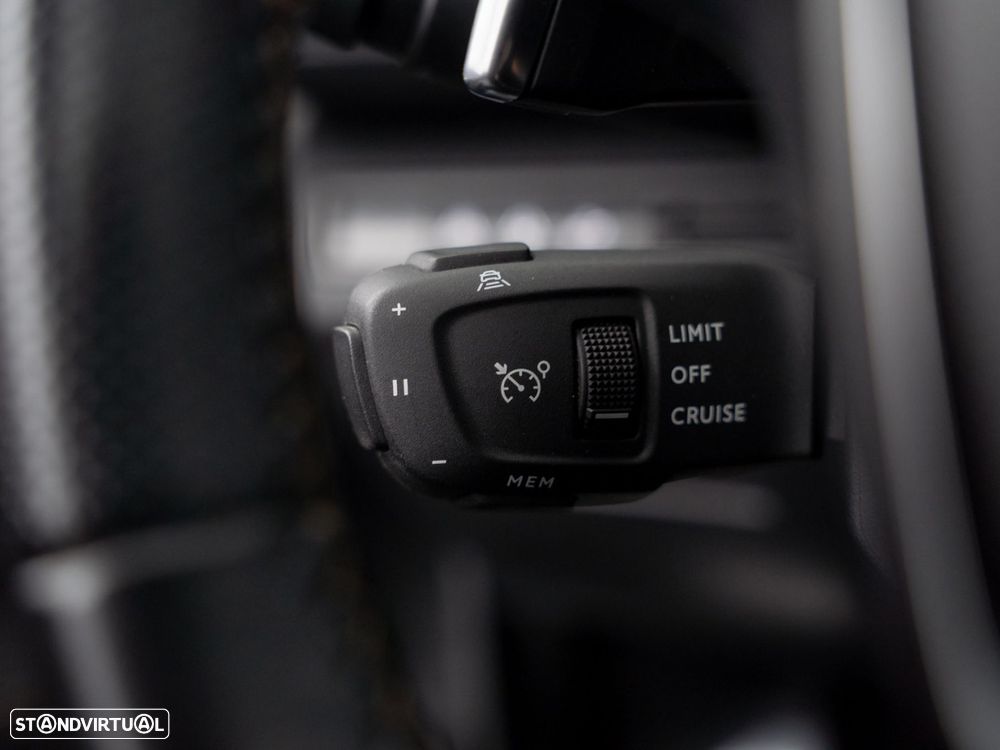 Peugeot 5008 1.5 BlueHDi GT EAT8 - 22