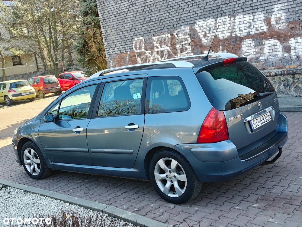 Peugeot 307 HDi 135 Premium - 35