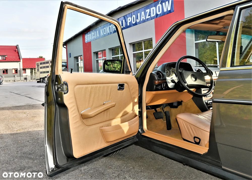Mercedes-Benz W123 - 10