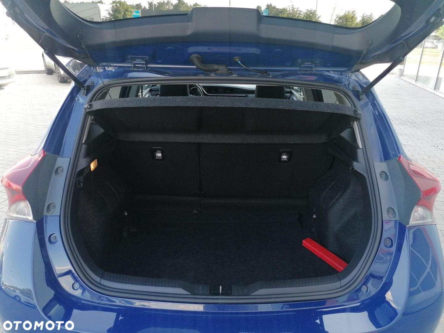 Toyota Auris - 10