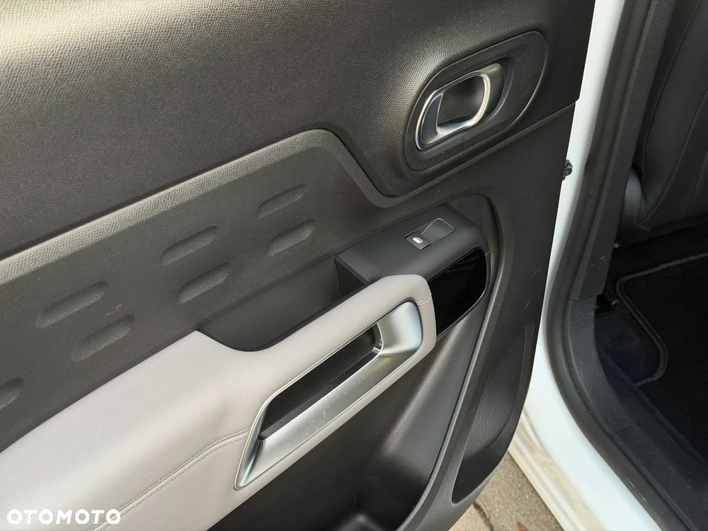 Citroën C5 Aircross 1.6 PureTech Feel EAT8 - 34