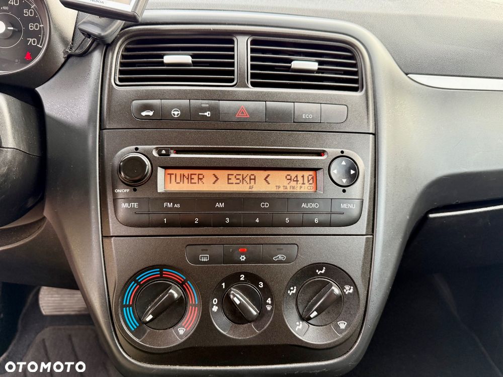 Fiat Grande Punto 1.4 8V Dualogic Dynamic - 22