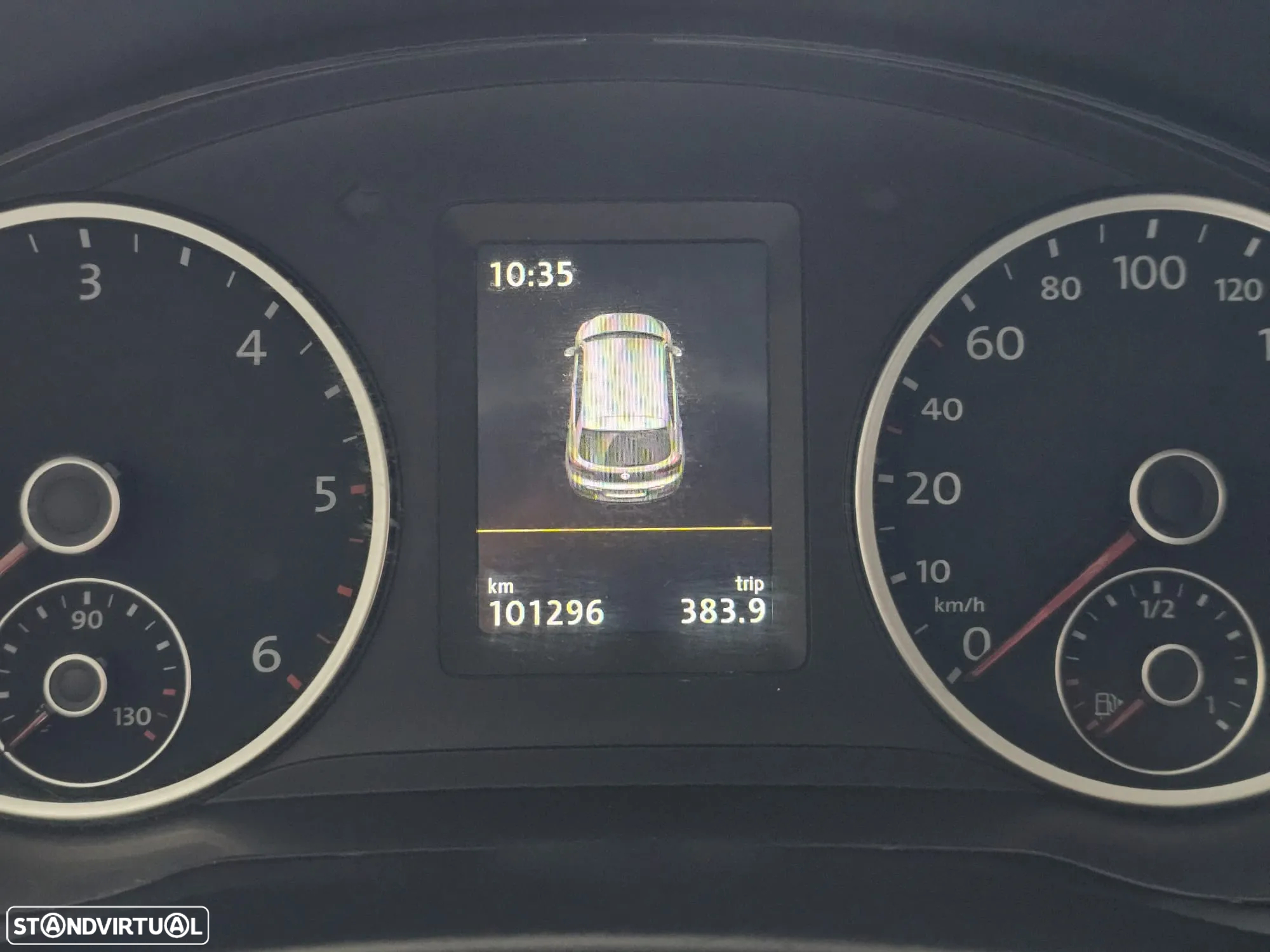 VW Tiguan 2.0 TDi Sport BlueMotion - 6